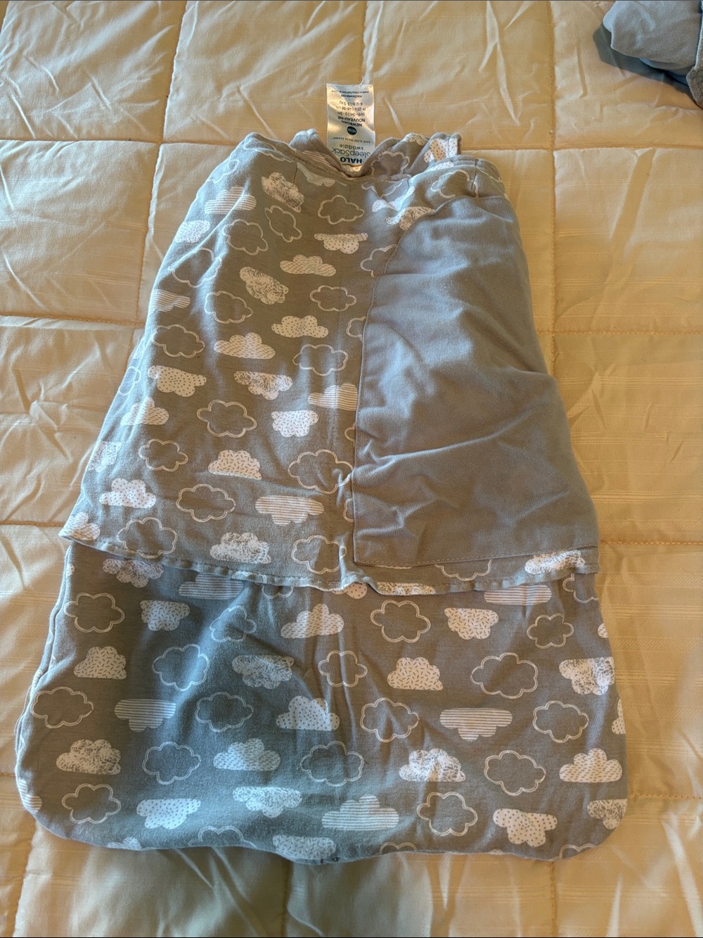 Halo Light Gray Baby Sleep Sack with White Cloud Print - Picture 3 of 4
